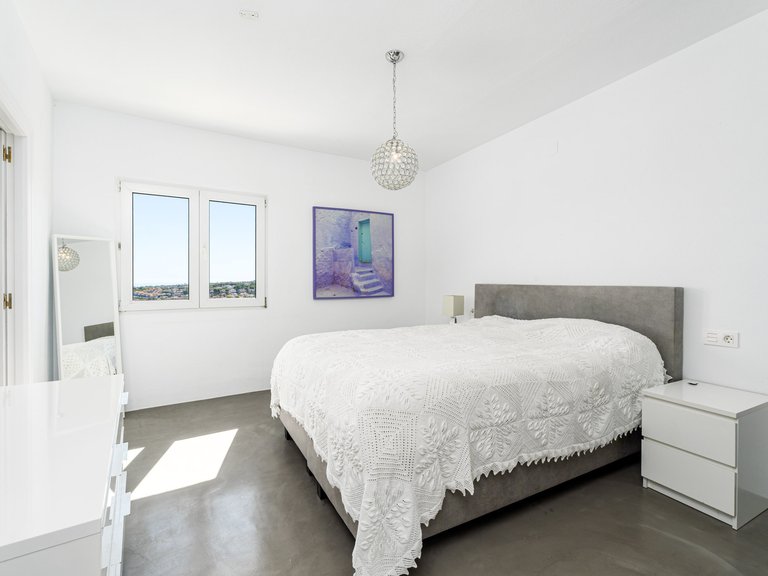 Villa for Sale in Costa Blanca Alfas Del Pi, Alicante 30