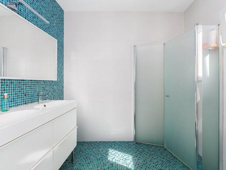 Villa for Sale in Costa Blanca Alfas Del Pi, Alicante 33