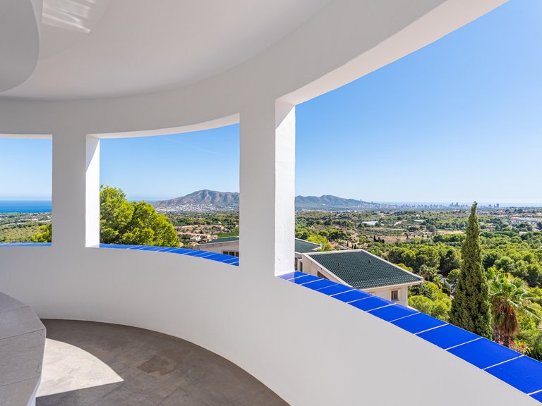 Villa for Sale in Costa Blanca Alfas Del Pi, Alicante 35