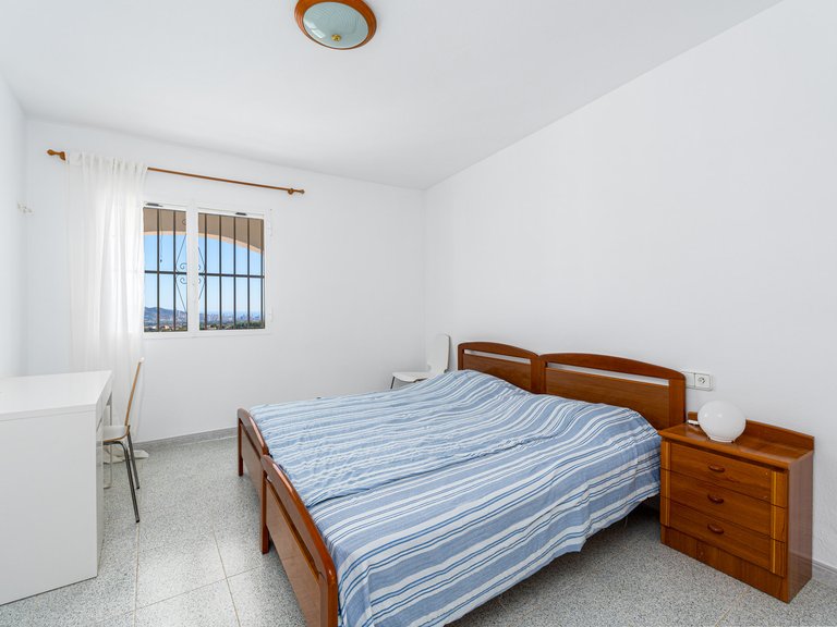 Villa for Sale in Costa Blanca Alfas Del Pi, Alicante 43