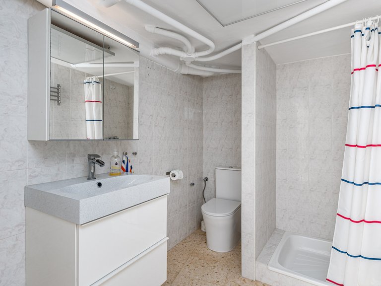 Villa for Sale in Costa Blanca Alfas Del Pi, Alicante 50