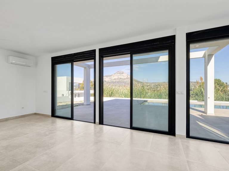 Villa for Sale in Costa Blanca Javea, Alicante 11