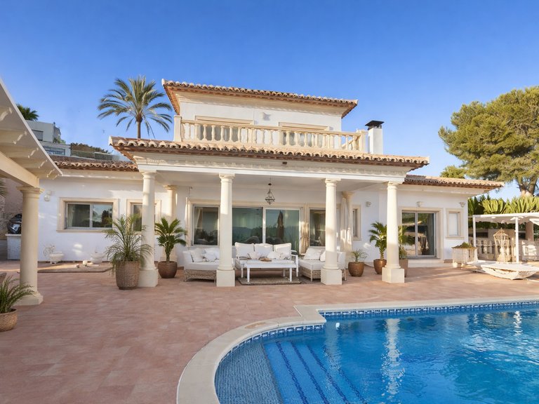 Villa for Sale in Costa Blanca Moraira, Alicante 2