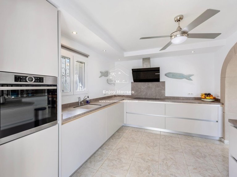 Villa for Sale in Costa Blanca Benissa, Alicante 11