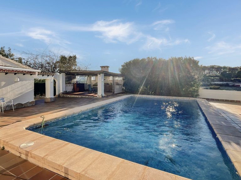 Villa for Sale in Costa Blanca Moraira, Alicante 1