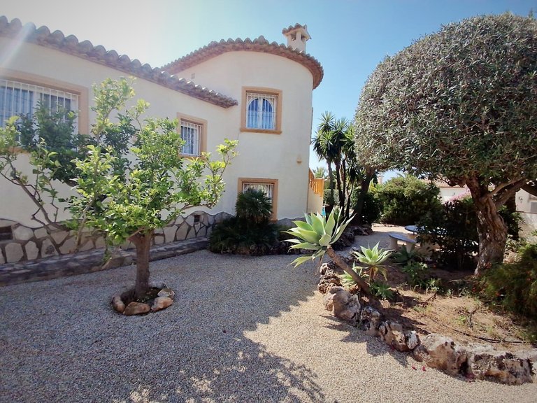 Villa for Sale in Costa Blanca Calpe, Alicante 4