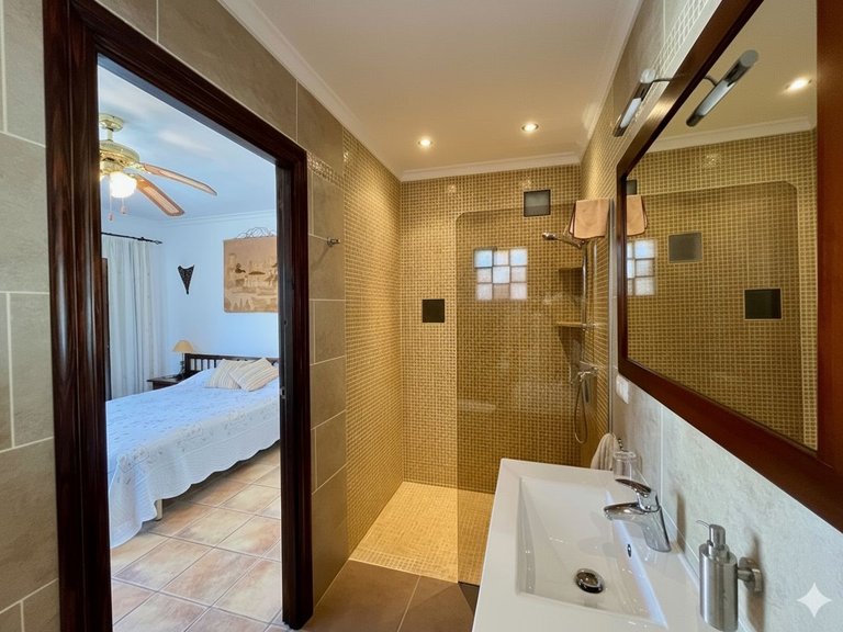 Villa for Sale in Costa Blanca Javea, Alicante 16