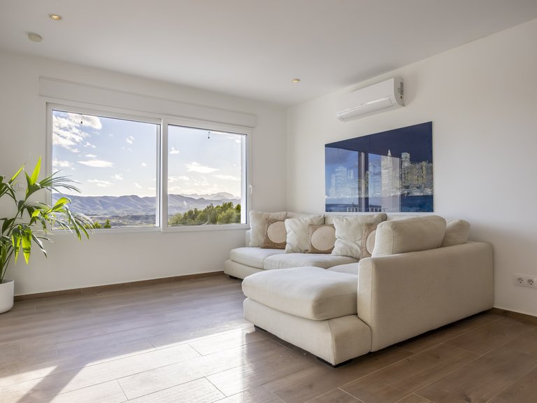 Villa for Sale in Costa Blanca Javea, Alicante 30