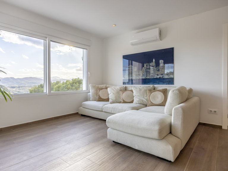 Villa for Sale in Costa Blanca Javea, Alicante 32