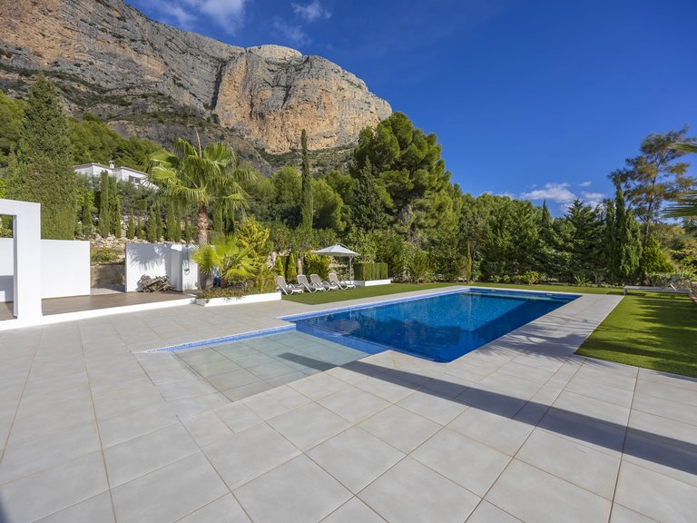Villa for Sale in Costa Blanca Javea, Alicante 46