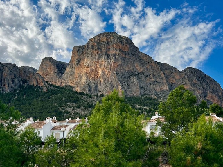 Villa for Sale in Costa Blanca Polop, Alicante 3
