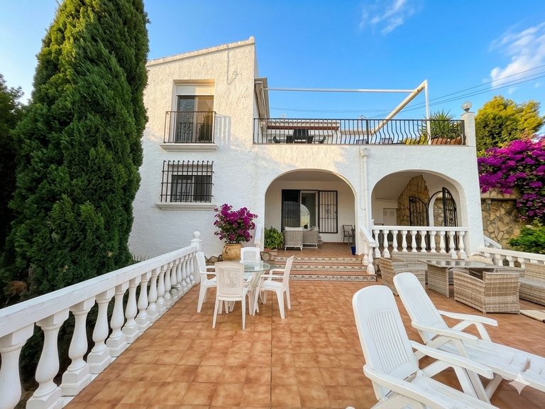 Villa for Sale in Inland Pego, Alicante 2
