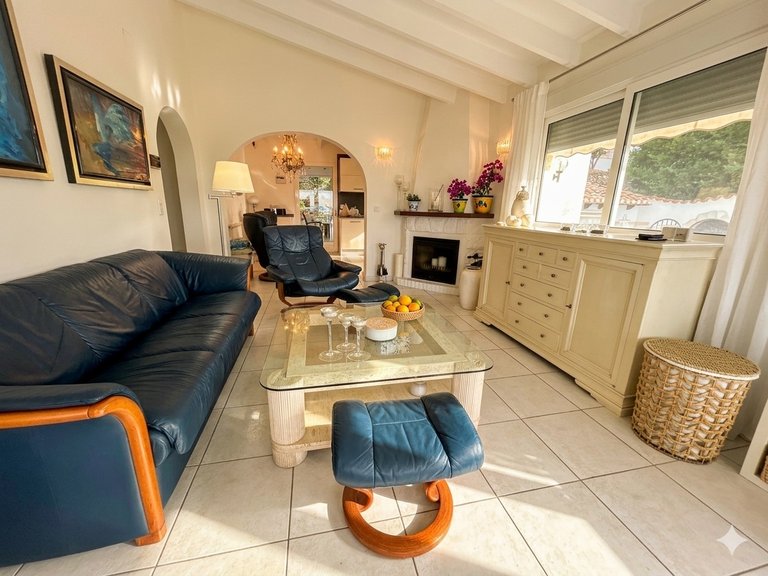 Villa for Sale in Inland Pego, Alicante 6