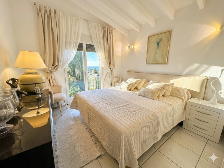Villa for Sale in Inland Pego, Alicante 10