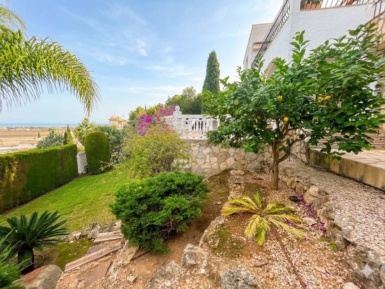 Villa for Sale in Inland Pego, Alicante 13
