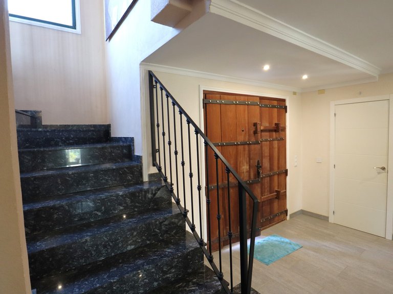 Villa for Sale in Inland Pedreguer, Alicante 6