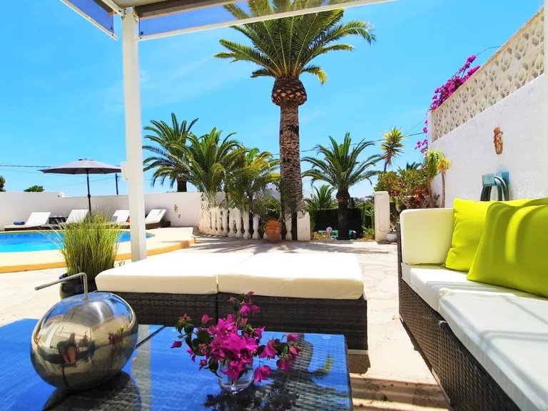 Villa for Sale in Costa Blanca Moraira, Alicante 4