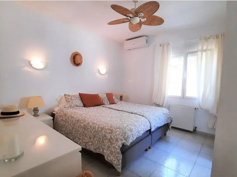Villa for Sale in Costa Blanca Moraira, Alicante 11