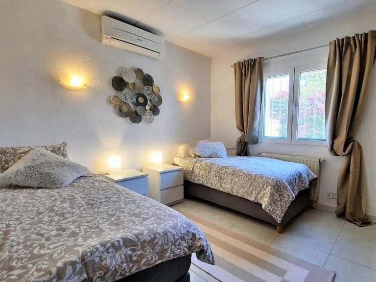 Villa for Sale in Costa Blanca Moraira, Alicante 13