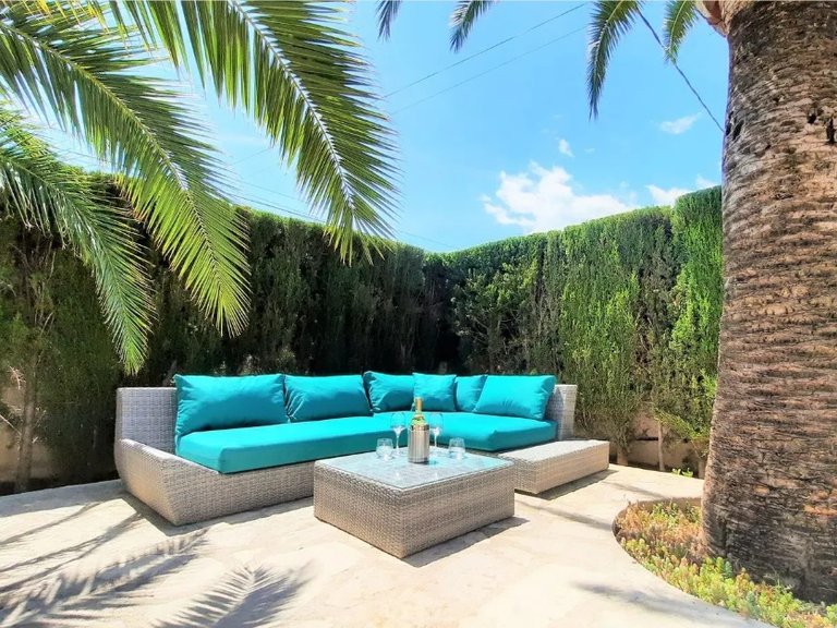 Villa for Sale in Costa Blanca Moraira, Alicante 16