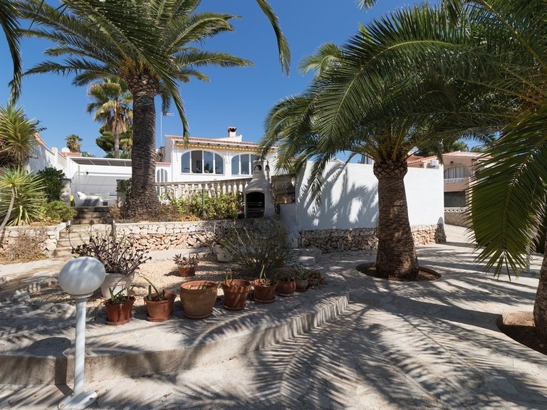 Villa for Sale in Costa Blanca Moraira, Alicante 24