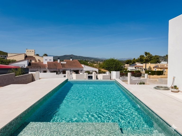 Villa for Sale in Costa Blanca Javea, Alicante 2