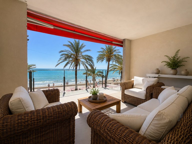 Town House for Sale in Costa Blanca El Campello, Alicante 1