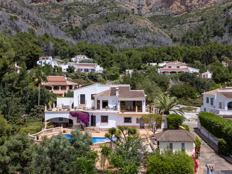 Villa for Sale in Costa Blanca Javea, Alicante 3