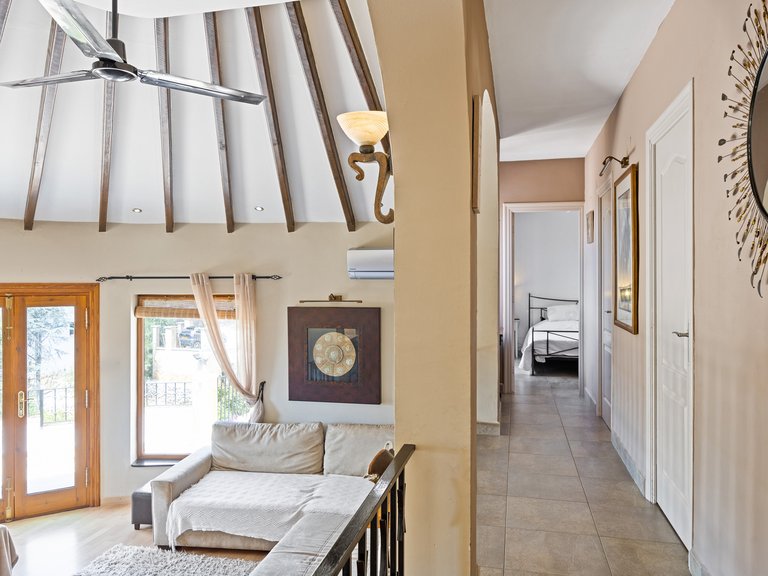 Villa for Sale in Costa Blanca Javea, Alicante 21