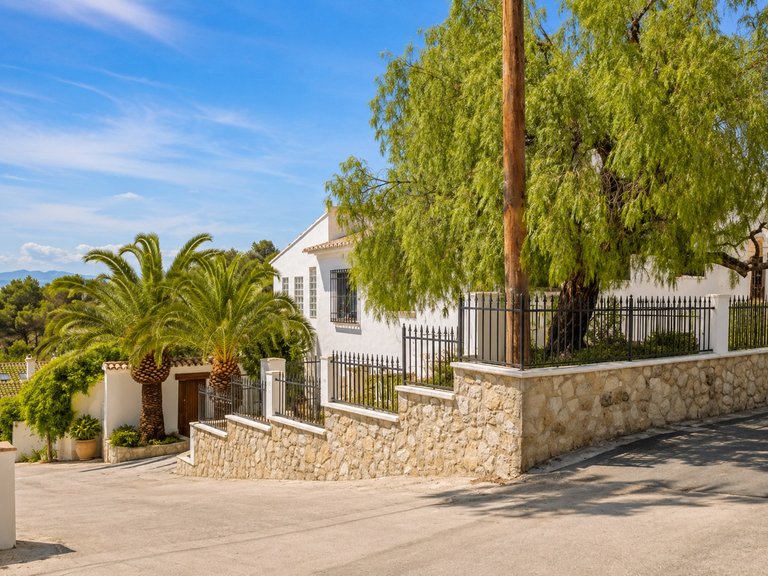 Villa for Sale in Costa Blanca Javea, Alicante 41