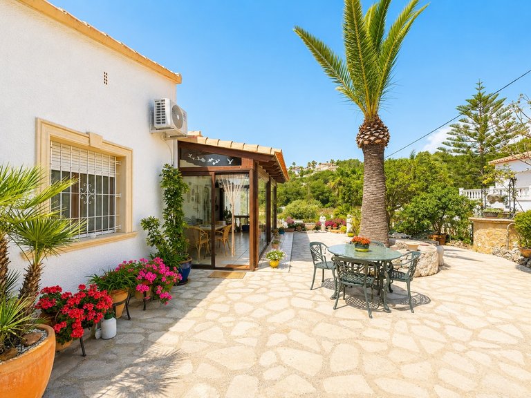 Villa for Sale in Costa Blanca Moraira, Alicante 14