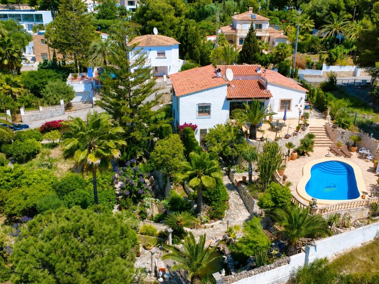 Villa for Sale in Costa Blanca Moraira, Alicante 1
