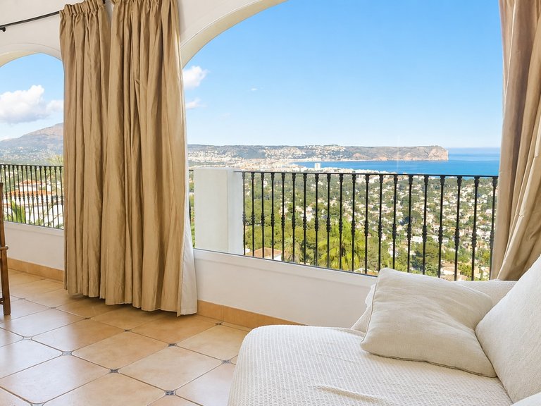 Villa for Sale in Costa Blanca Javea, Alicante 3