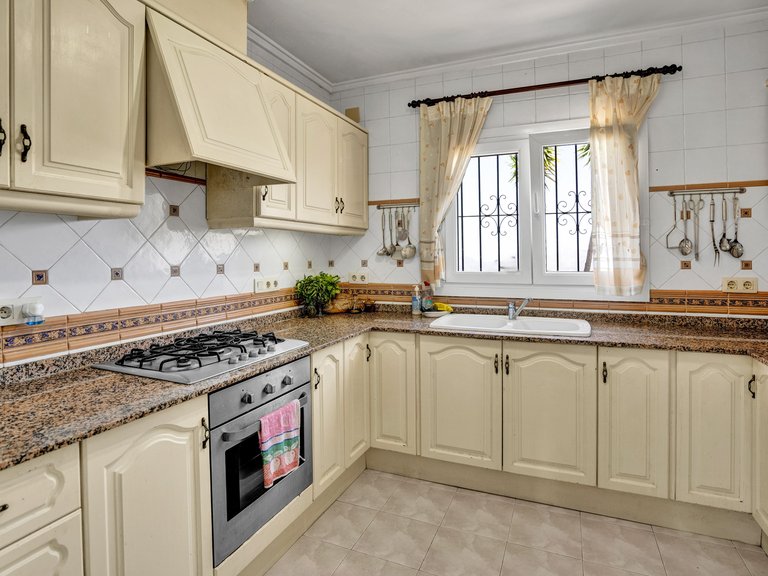 Villa for Sale in Inland Murla, Alicante 7