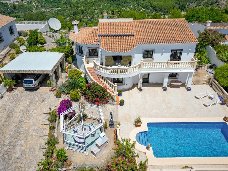 Villa for Sale in Inland Murla, Alicante 36