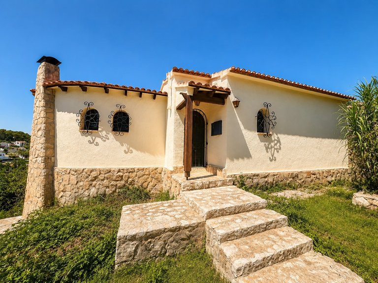 Villa for Sale in Benissa, Alicante 4