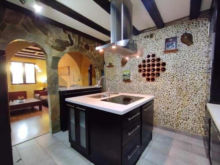 Villa for Sale in Sax, Alicante 16