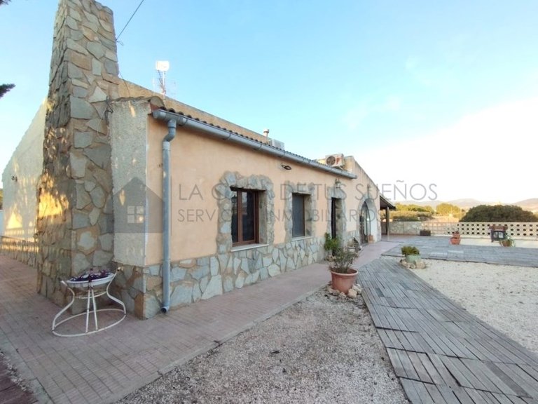 Villa for Sale in Sax, Alicante 48