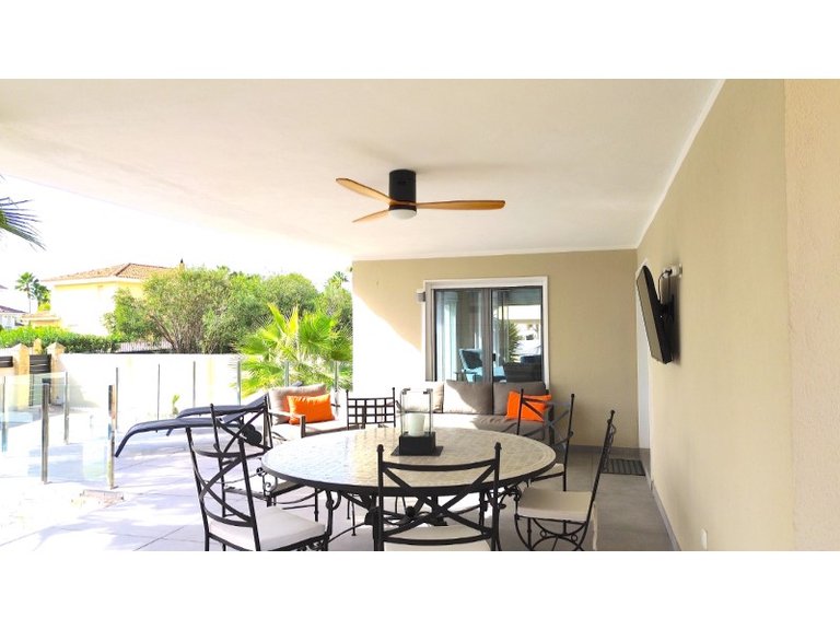 Villa for Sale in Costa Blanca Alfas Del Pi, Alicante 8