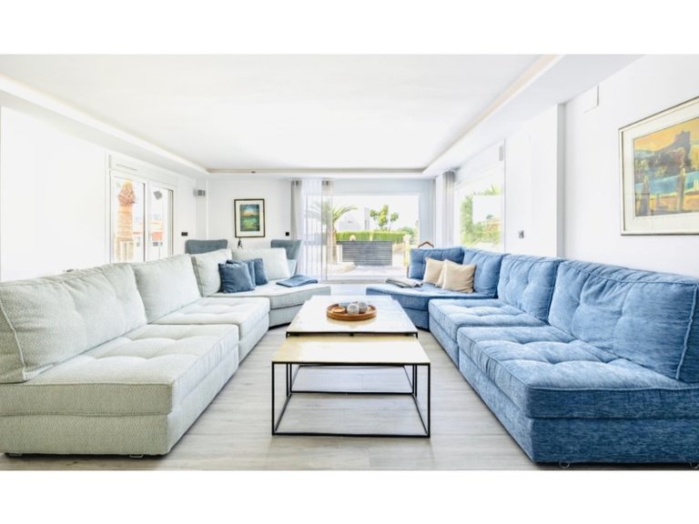 Villa for Sale in Costa Blanca Alfas Del Pi, Alicante 21