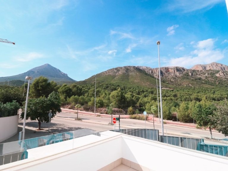 Villa for Sale in Costa Blanca Polop, Alicante 6