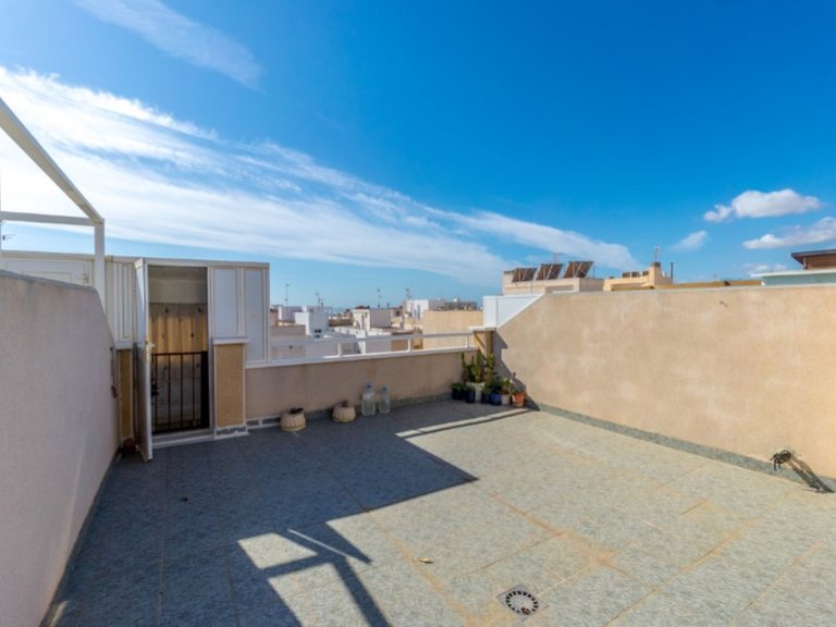 Penthouse for Sale in Torrevieja, Alicante 18