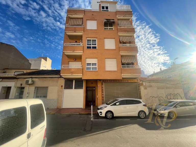 Apartment for Sale in Costa Blanca Torrevieja, Alicante 26