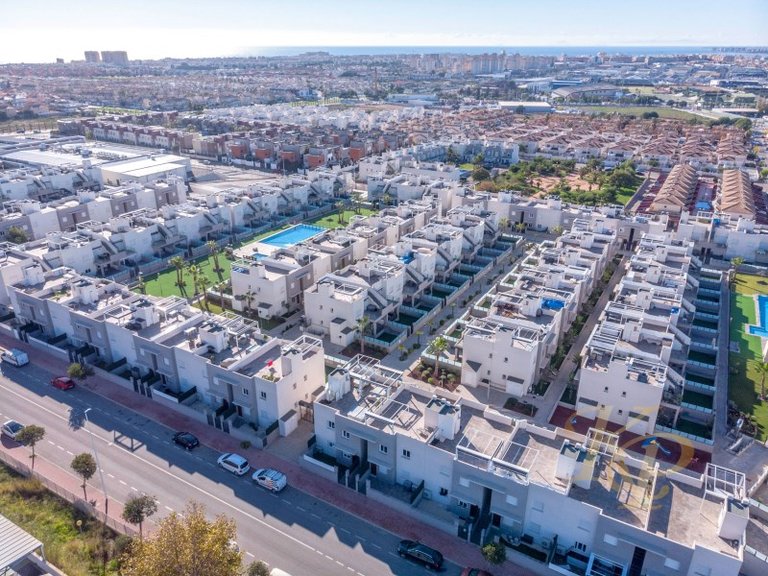 Apartment for Sale in Costa Blanca Torrevieja, Alicante 23