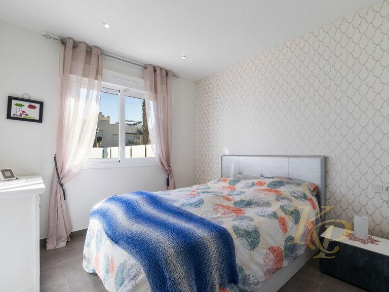 Apartment for Sale in Costa Blanca Torrevieja, Alicante 18