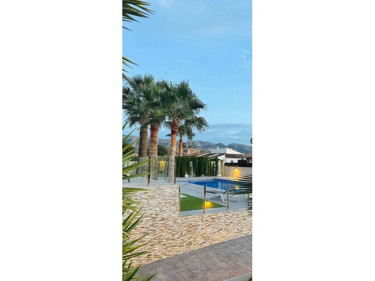 Villa for Sale in Costa Blanca Alfas Del Pi, Alicante 23