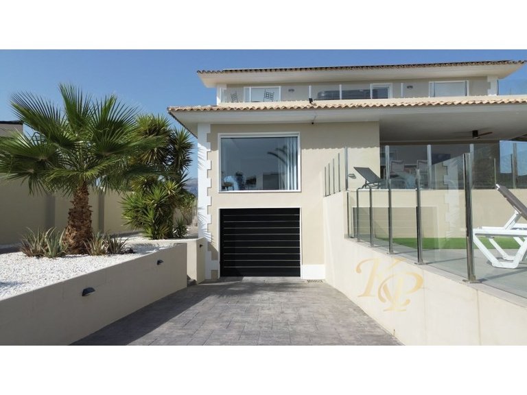 Villa for Sale in Costa Blanca Alfas Del Pi, Alicante 26
