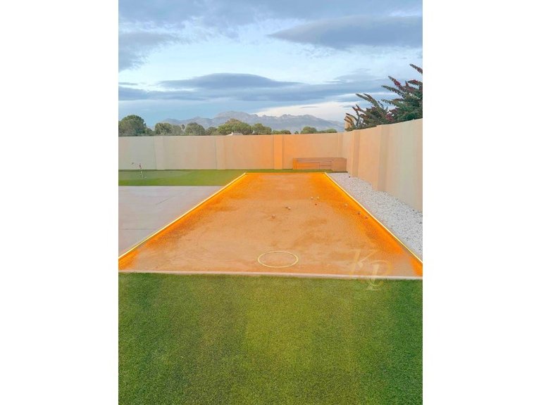 Villa for Sale in Costa Blanca Alfas Del Pi, Alicante 47