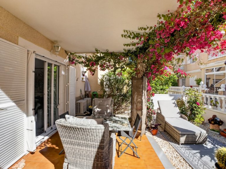 Villa for Sale in Orihuela, Alicante 1