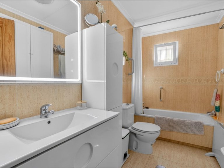 Villa for Sale in Orihuela, Alicante 19